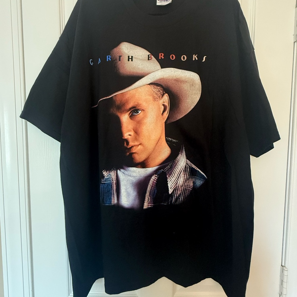 Hanes Black Garth Brooks VINTAGE Tour Shirt (1998)